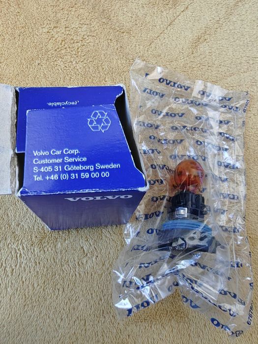 Bec semnalizator spate OEM Volvo XC60