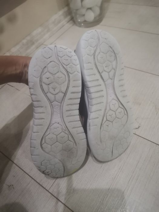 Оригинални детски маратонки FILA - 34 номер