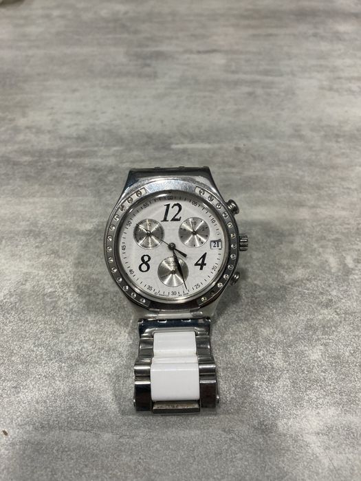 Часы наручные swatch