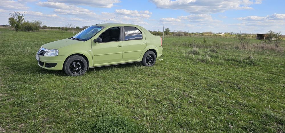 Vand Dacia Logan