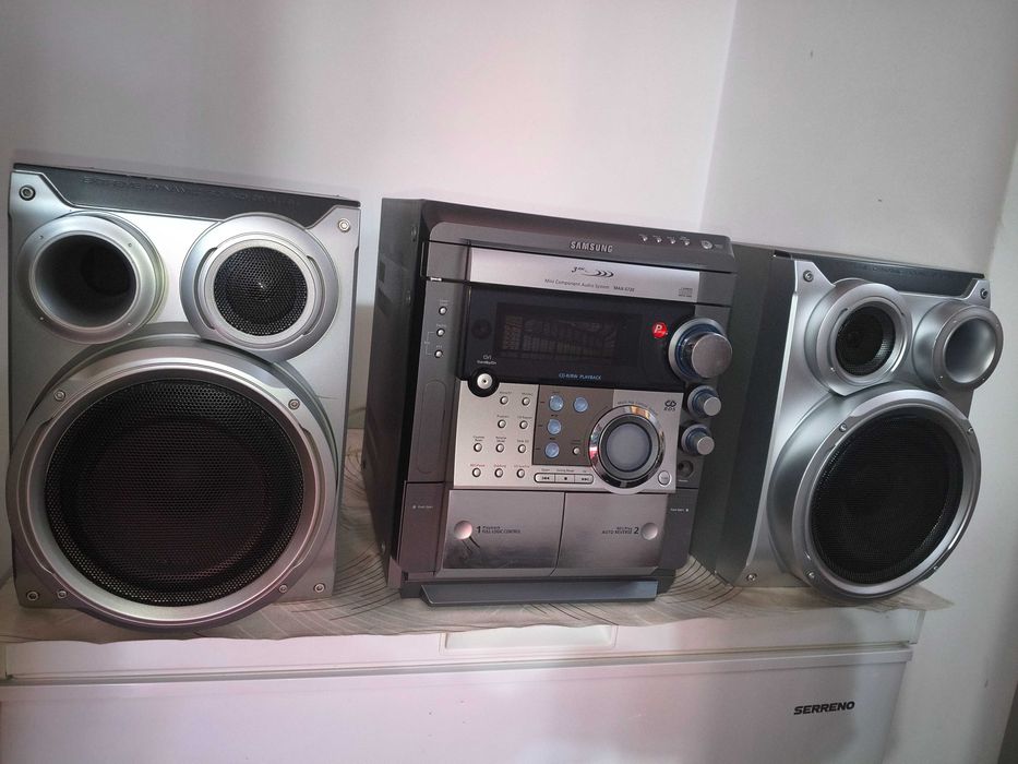 Combine audio sistem