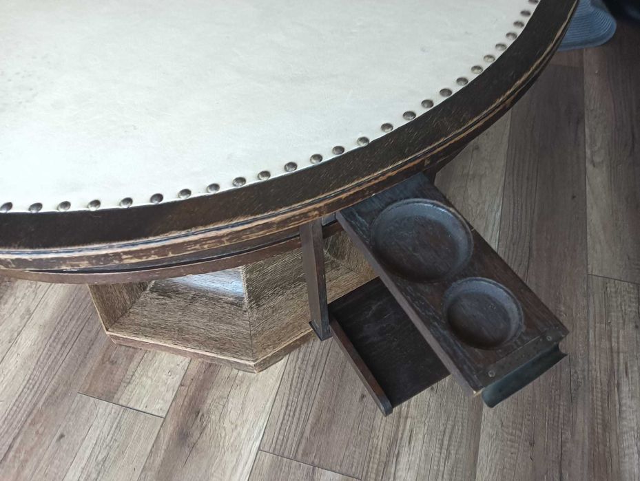 Masa lemn masiv, piele si suporturi pahare