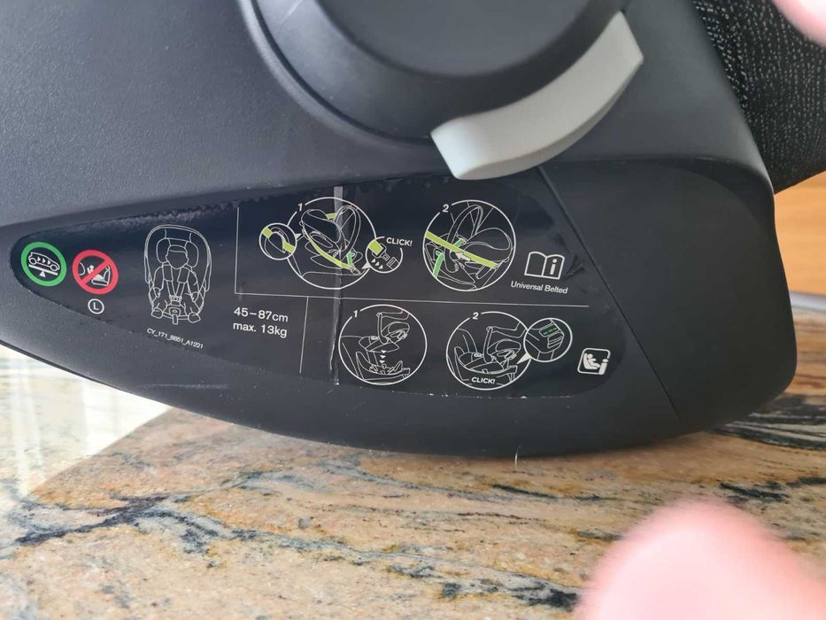 Cybex Platinum Кошче за кола Cloud Z2 i-SIZE + база