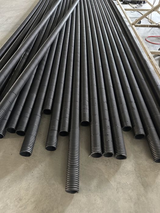 Труба гофра. Полиэтилен гофрированная труба. Gofra truba.