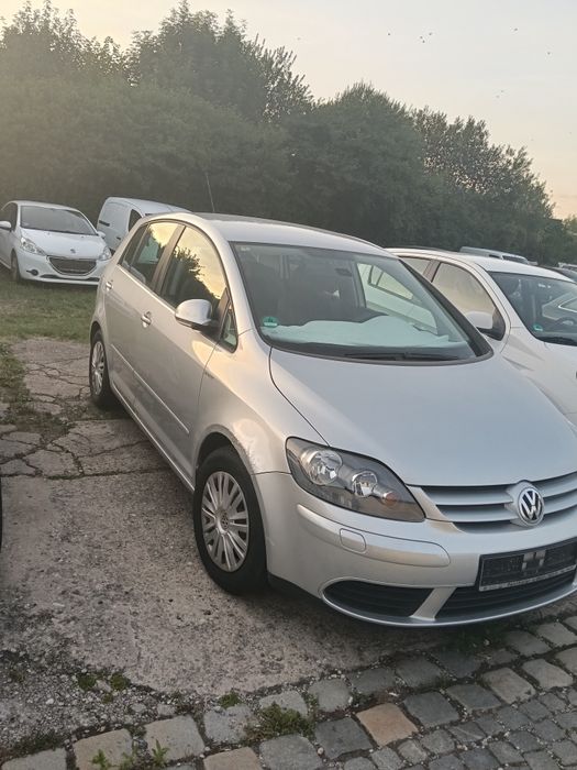 Golf 5 Plus adus Germania