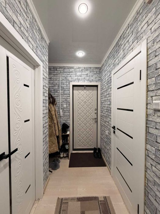 Продается 1 ком квартира в 10 мкр