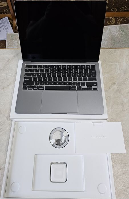 MacBook Air/Pro M3/M4/M5 new