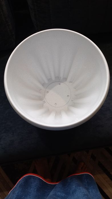 Продам вазон для цветов