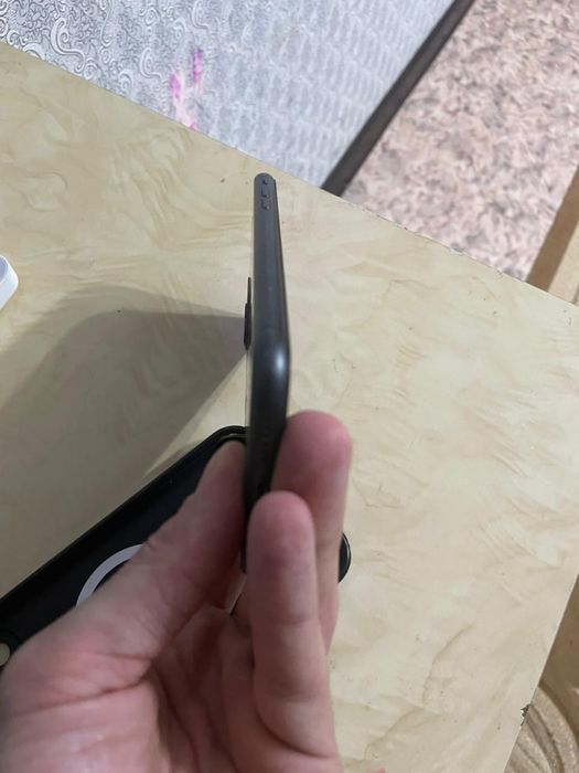 Продам айфон 11 128 гигов