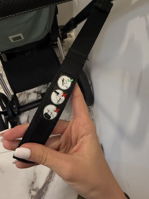 Cybex E- Priam 4 (Пълен комплект+аксесоари) (1900лв само шаси)