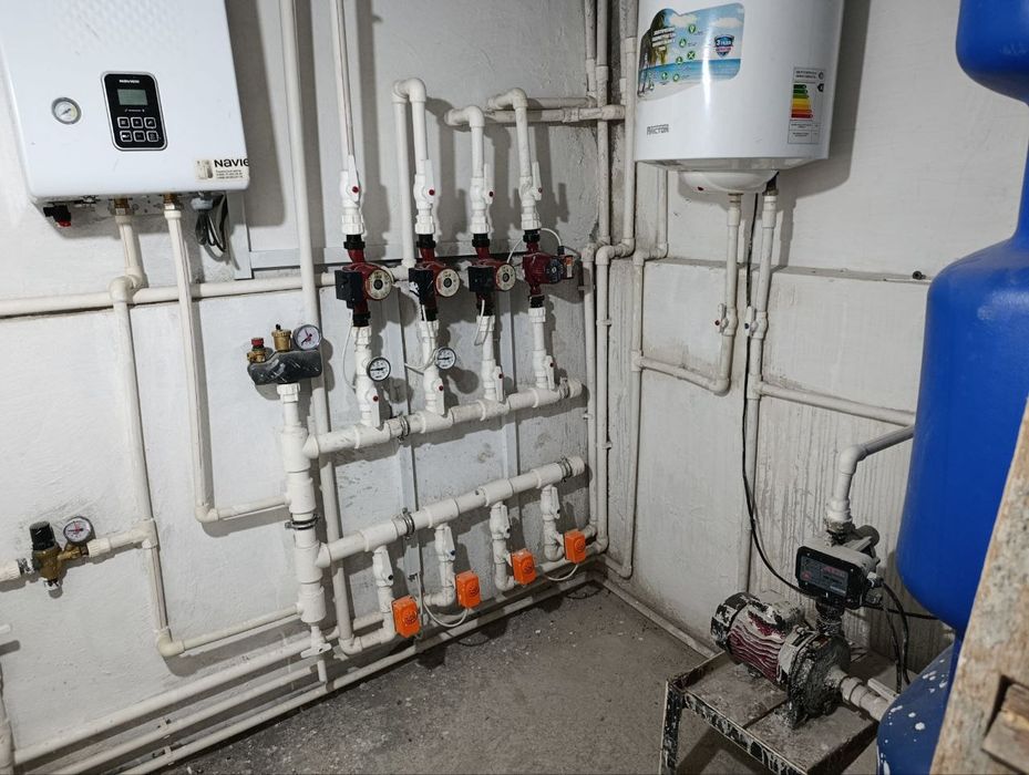 Паркет дача, 12 сот, дом 200 кв.м + отдельно 70 кв. м, 150 000 у.е.