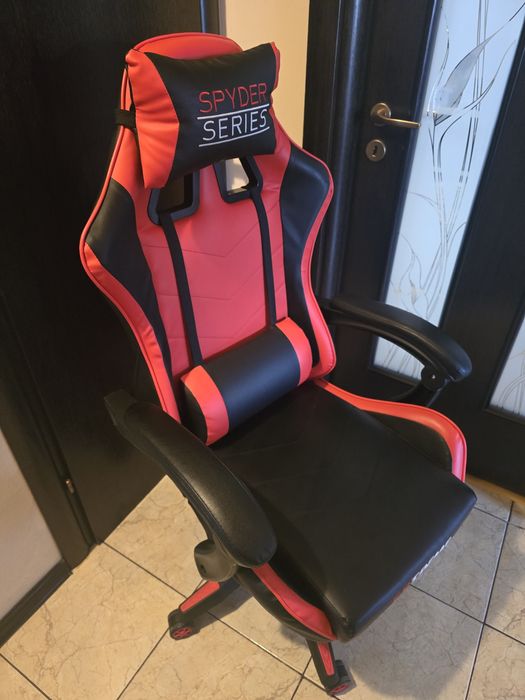 Scaun gaming +Scaun birou 100 lei