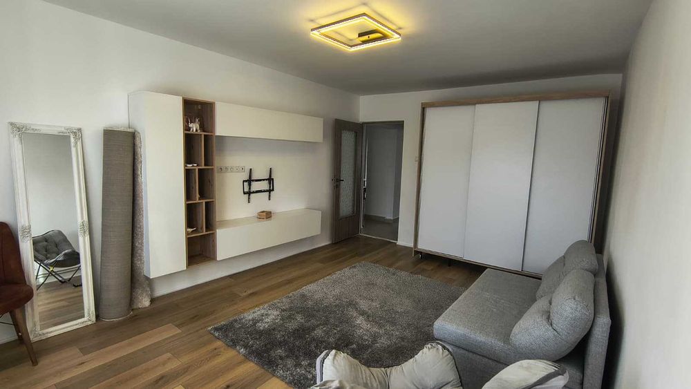 Apartament 2 camere, decomandat, Al. Ghiocelului