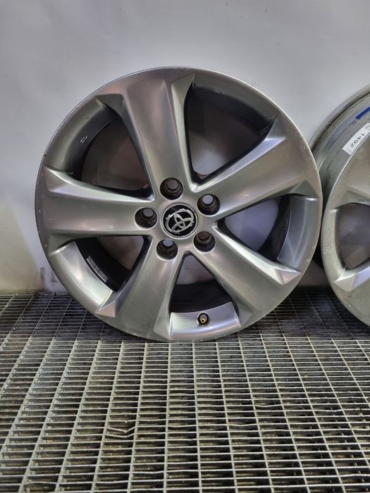Jante aliaj Toyota Rav 4 IV - (1492) R17 ET39 5*114.3