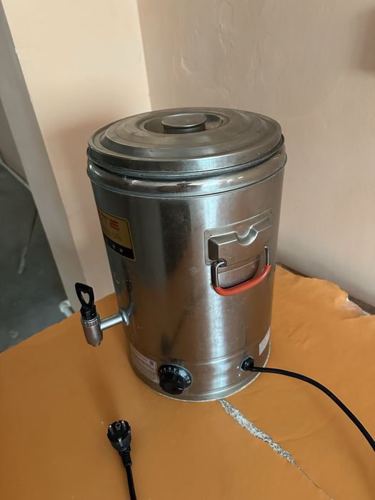 Продам титан электрочайник