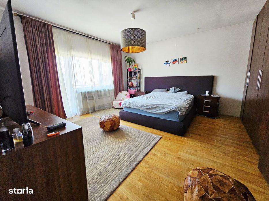 Apartament 3 camere, 130mp, terasa și gradina