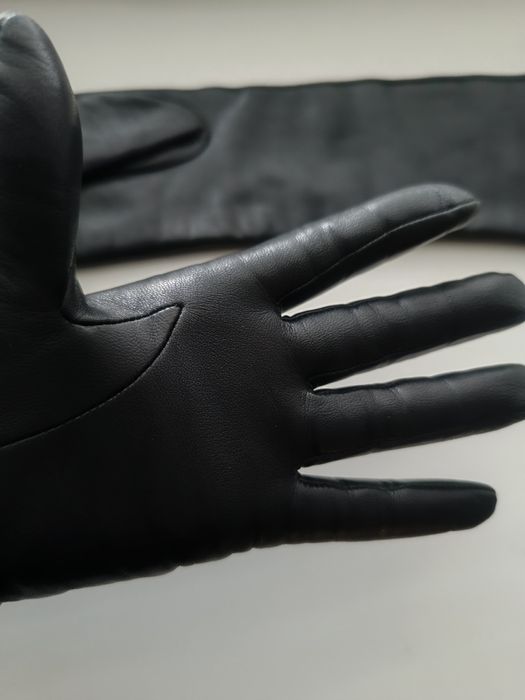 Кожаные женские перчатки до локтя