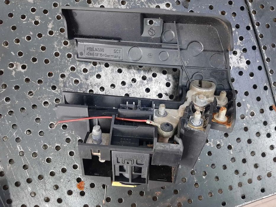 borna capsa pirotehnica baterie audi a4 b8  a6 4f   4f0915519
