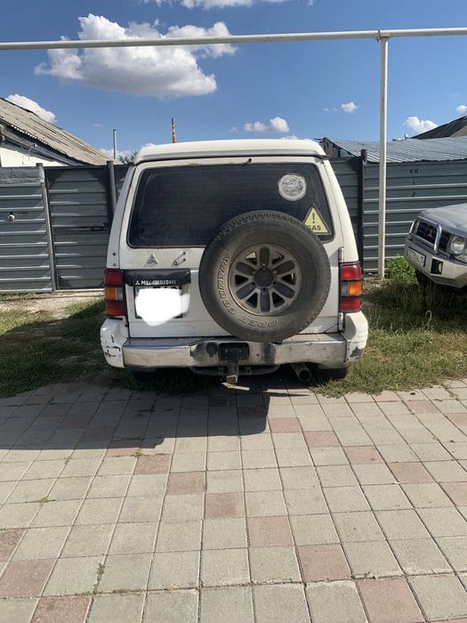 Продам митсубиси паджеро