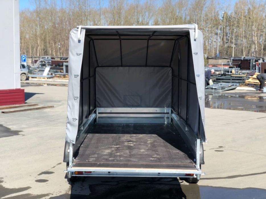 Аренда прицепа с тентом