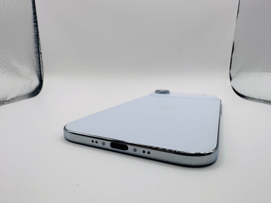 *Нов* Apple iPhone 17 Air 256 GB Sky Blue Unlocked