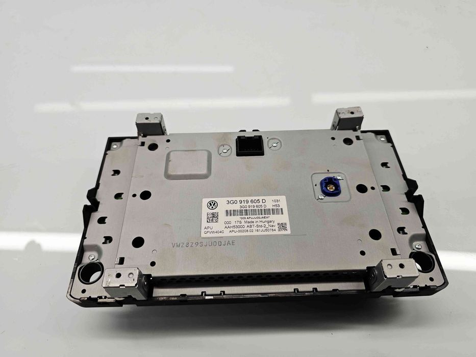 Radio CD cu navigatie Volkswagen Passat B8 (3G2) [Fabr 2015-prezent]