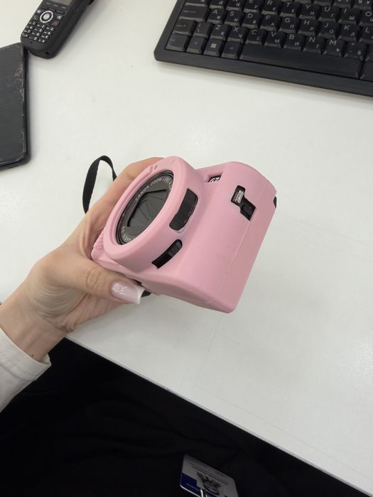 продается камера canon g7x mark ii.