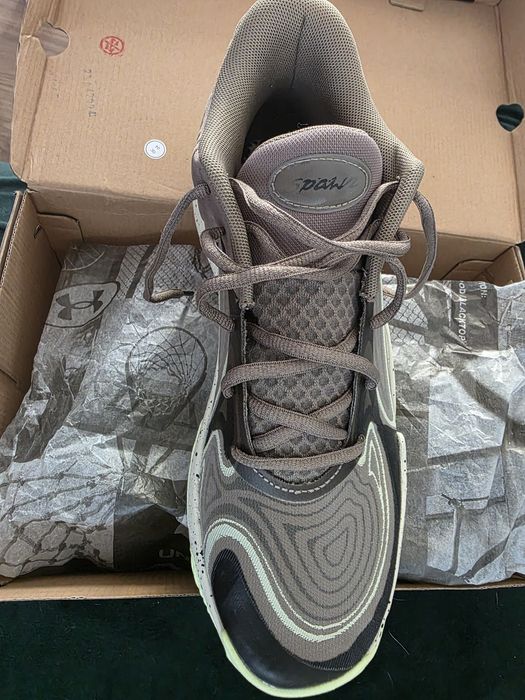 Баскетболни маратонки Under Armor UA Spawn 6 Mid CAMO