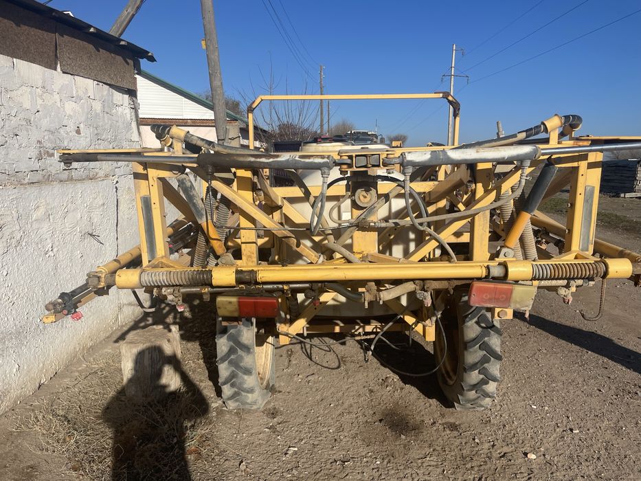 Прадается овт опрыскевотель