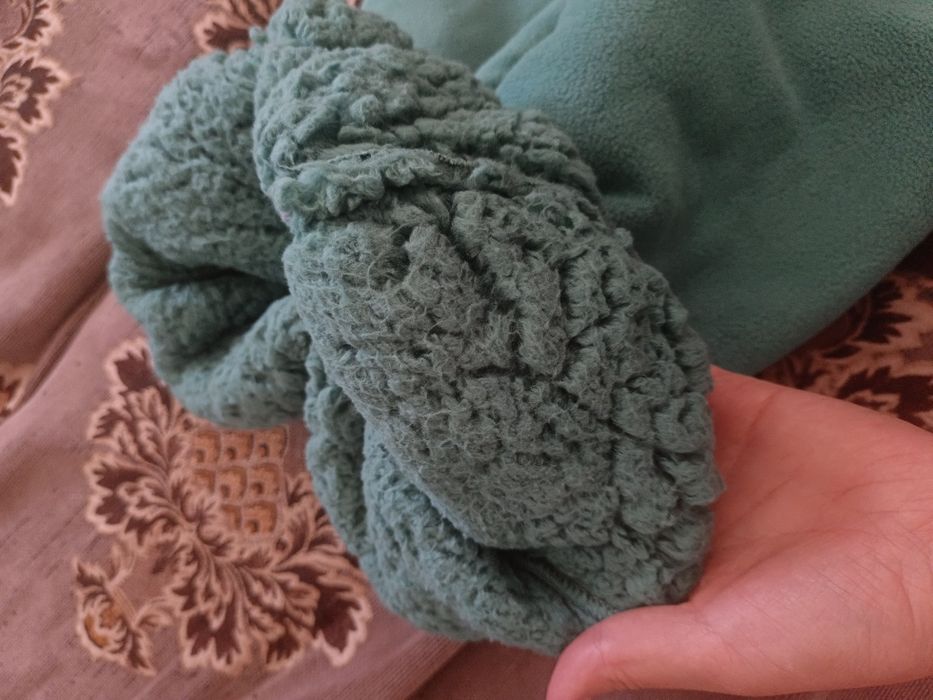 Продам костюм, как для девочек так и для мальчика