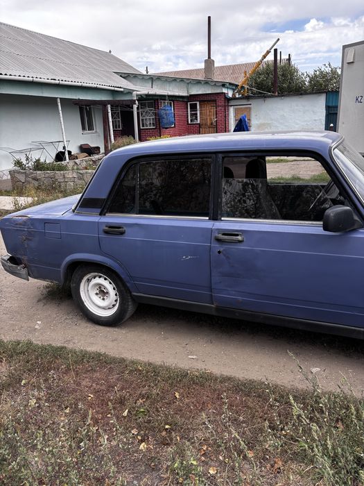 Продам ВАЗ 2107 в хорошем состояние