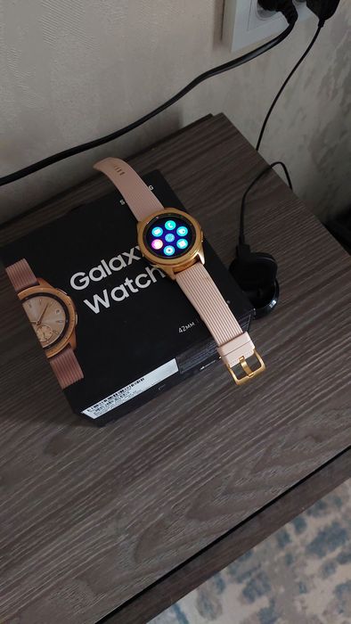 Часы Samsung Galaxy Watch
