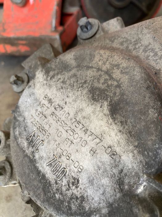 Cutie de transfer BMW X6 E71 bmw X5 E70 motor 3.0 M57 cod 8586225010 H