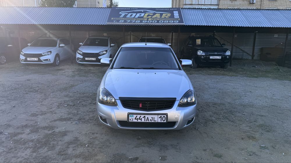 Приора 2 с кондиционером, сел поехал