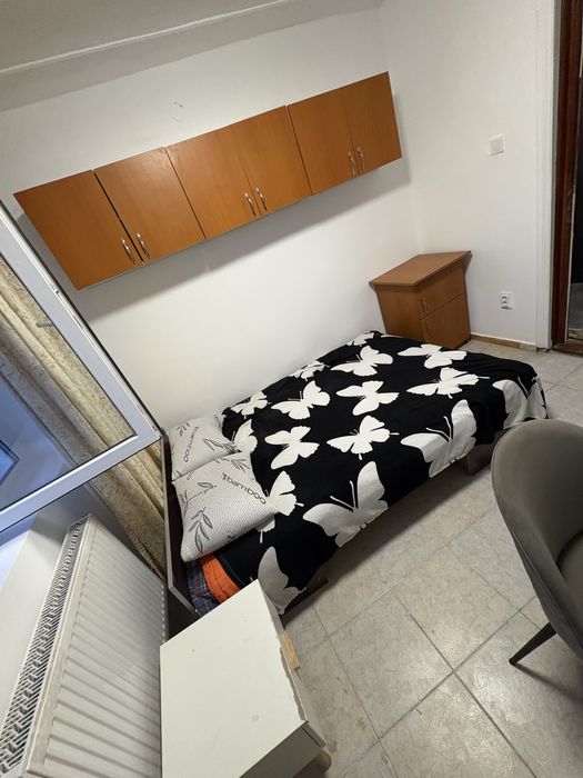 Inchiriez camera privata dar cu  baie bucatarie comun la vilă ofer contract legal/garantia in rate/mentenanta urgente!Chirie Persoana fizica/iasi
