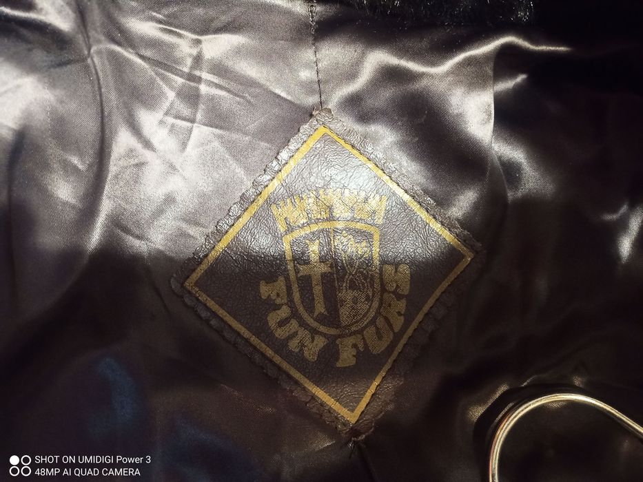 Fun Furs-дълъг кожух 46 размер