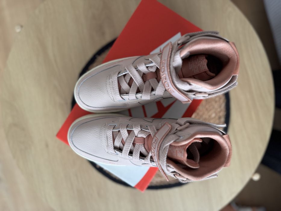 Дамски кецове Найк еърфорс 1 Women Shoes Nike Airforce 1