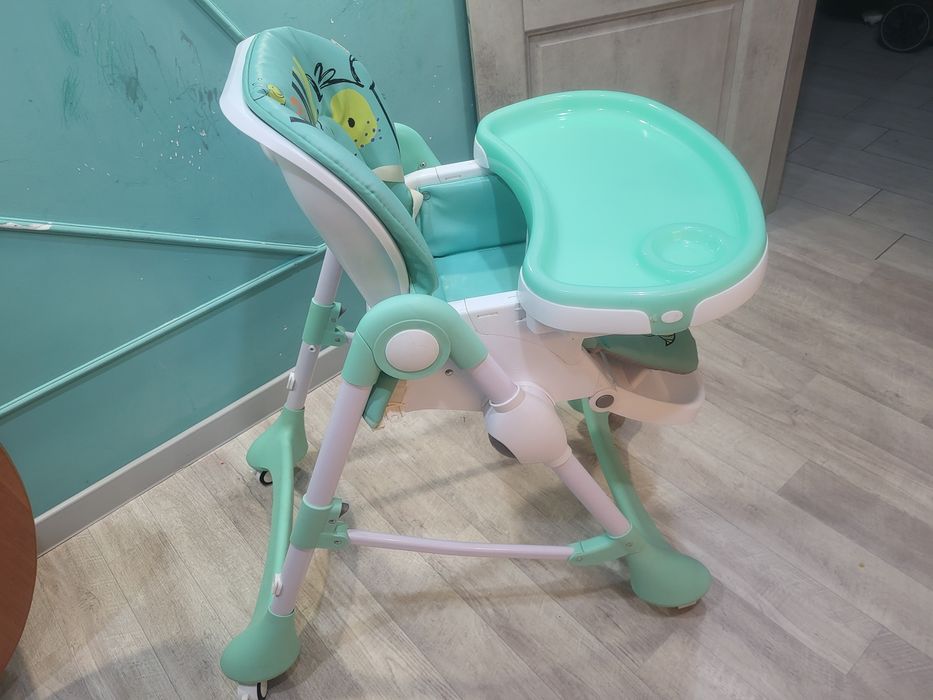 Продам стульчик десткии