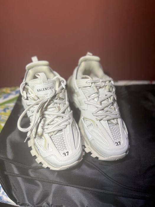 Balenciaga Track