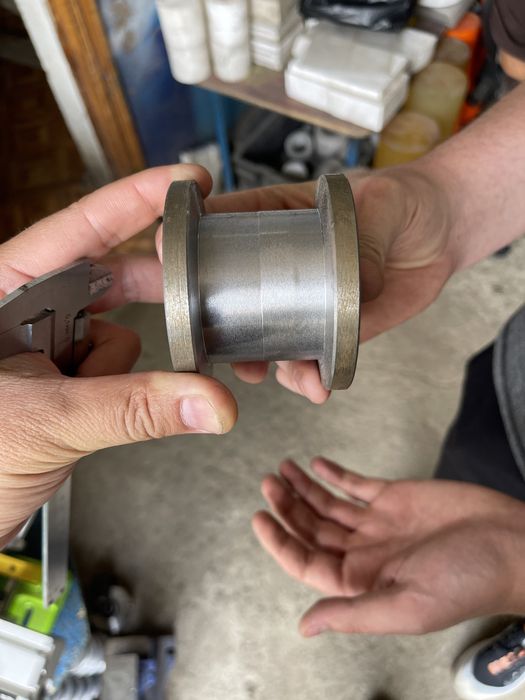 Токарь,токарные работы