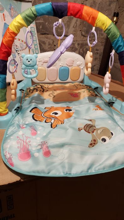 Продам музыкальный коврик.