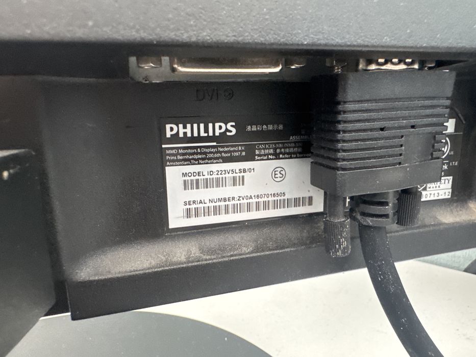 Монитор Samsung Philips