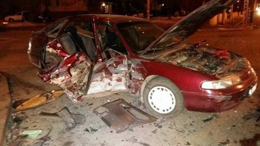 Mazda Cronos по запчастям