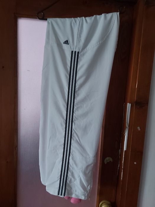 Pantaloni trening Adidas alb cu negru mărimea L