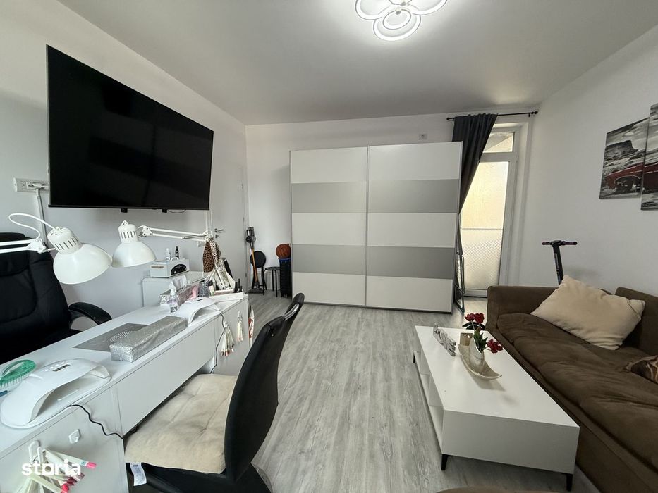 Apartament cu 2 camere, decomandat cu gradina de 45 mp - Giroc — fotografia 3