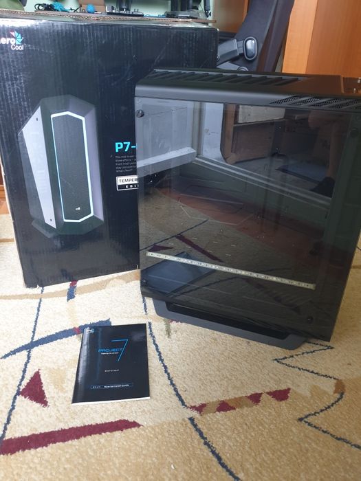 Aerocool P7-C1 TG+ 3* SilentiumPC Corona+ controler RGB