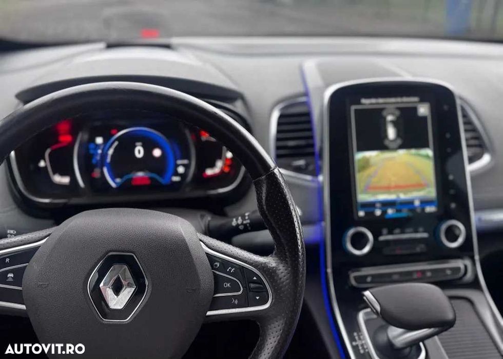 Dezmembrez Renault Espace Intiale Paris 1.6dCI biturbo R9M 452