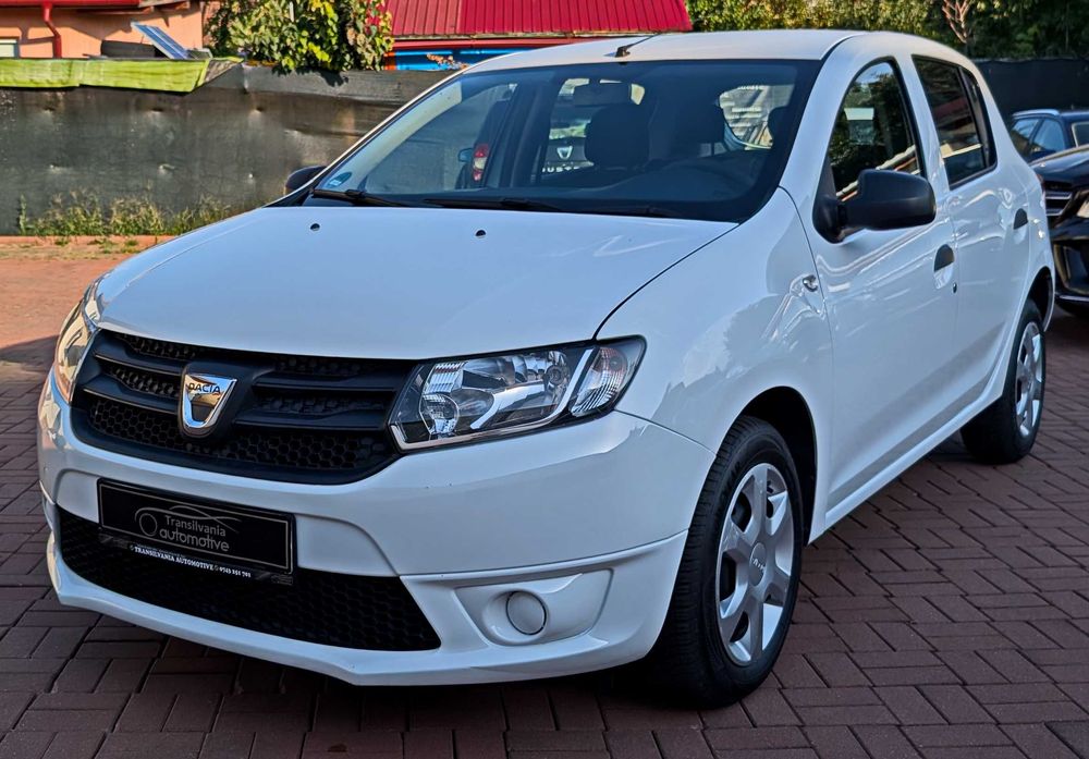 Dacia Sandero 2015