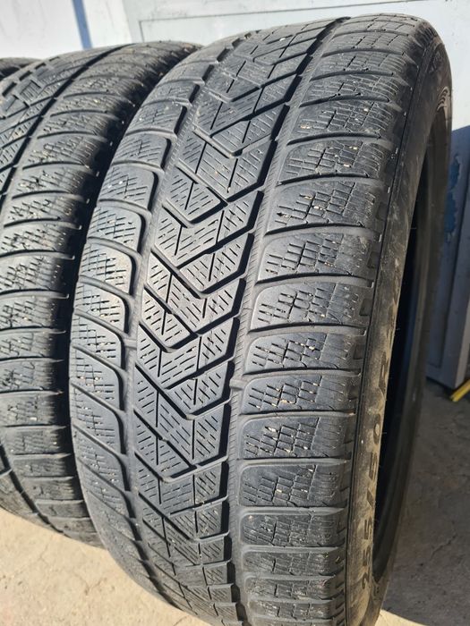 4 бр. зимни гуми 255/50/20 Pirelli DOT 4316 4,5/5 mm