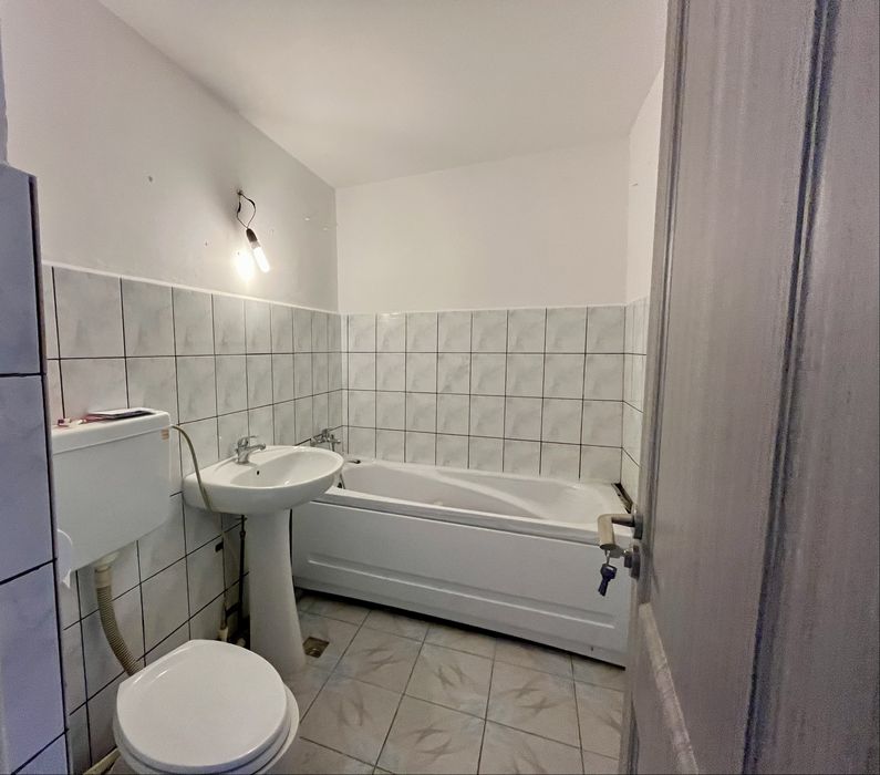 Apartament Târgoviște – Micro 12(zona Biomedica)-2 camere-Etaj 1